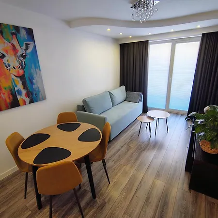 Giraffe Apartment Glogow  Exterior photo