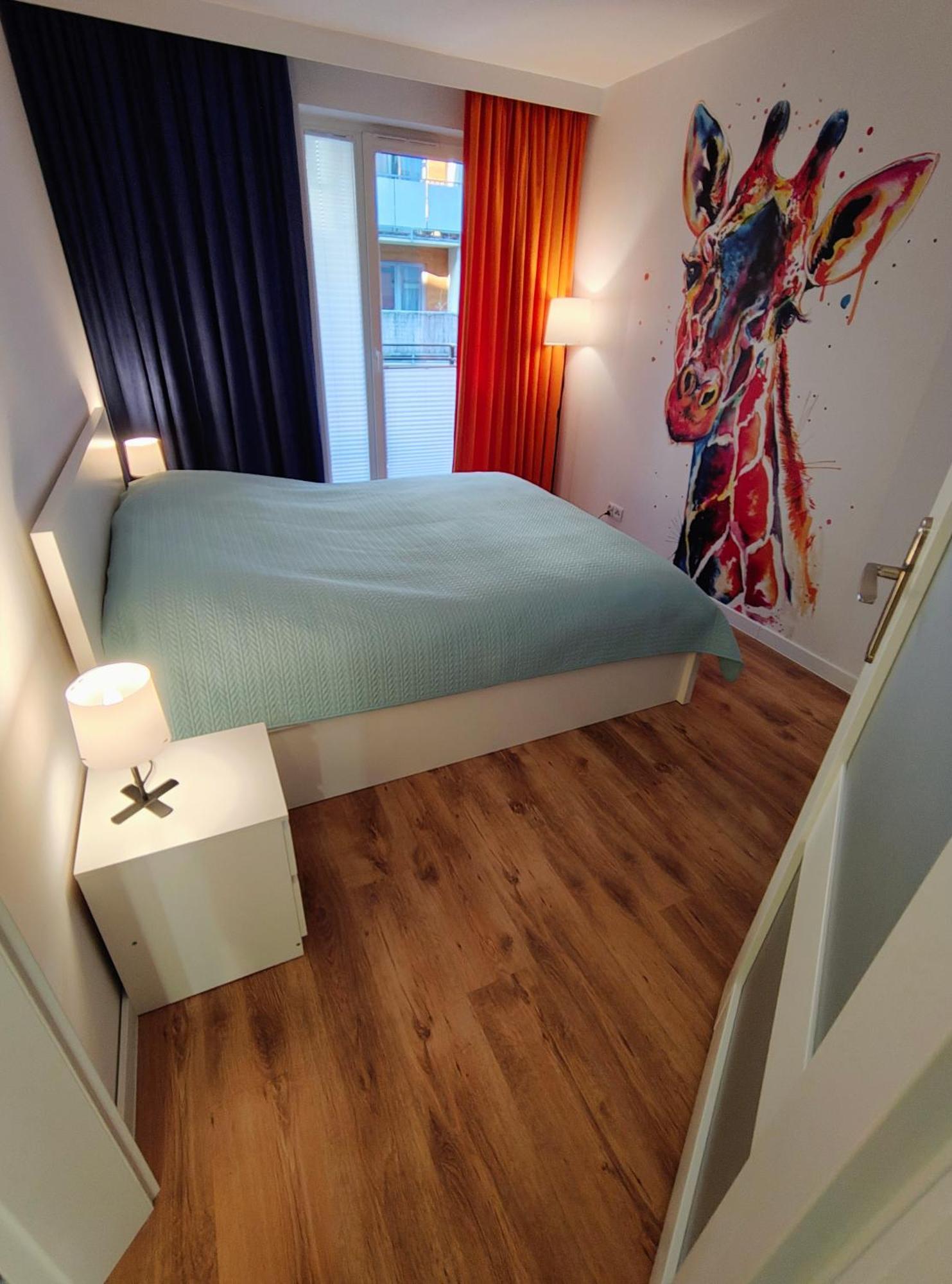 Apartment Giraffe Glogow (Glogow)
